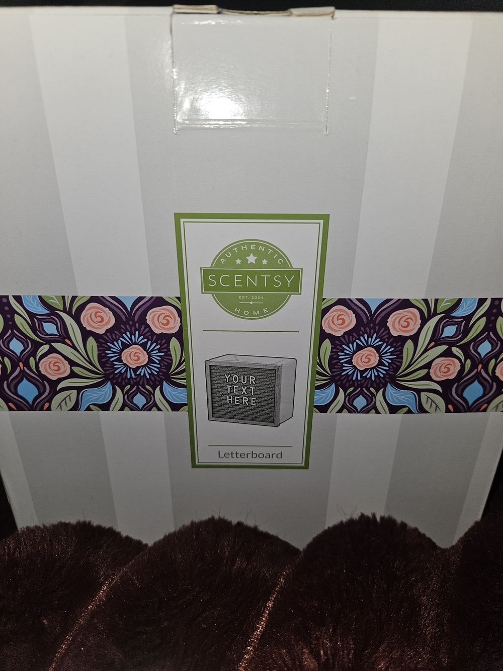 Scentsy Cream and Brown Letterboard – Decorative Home Accent Wax Warmer